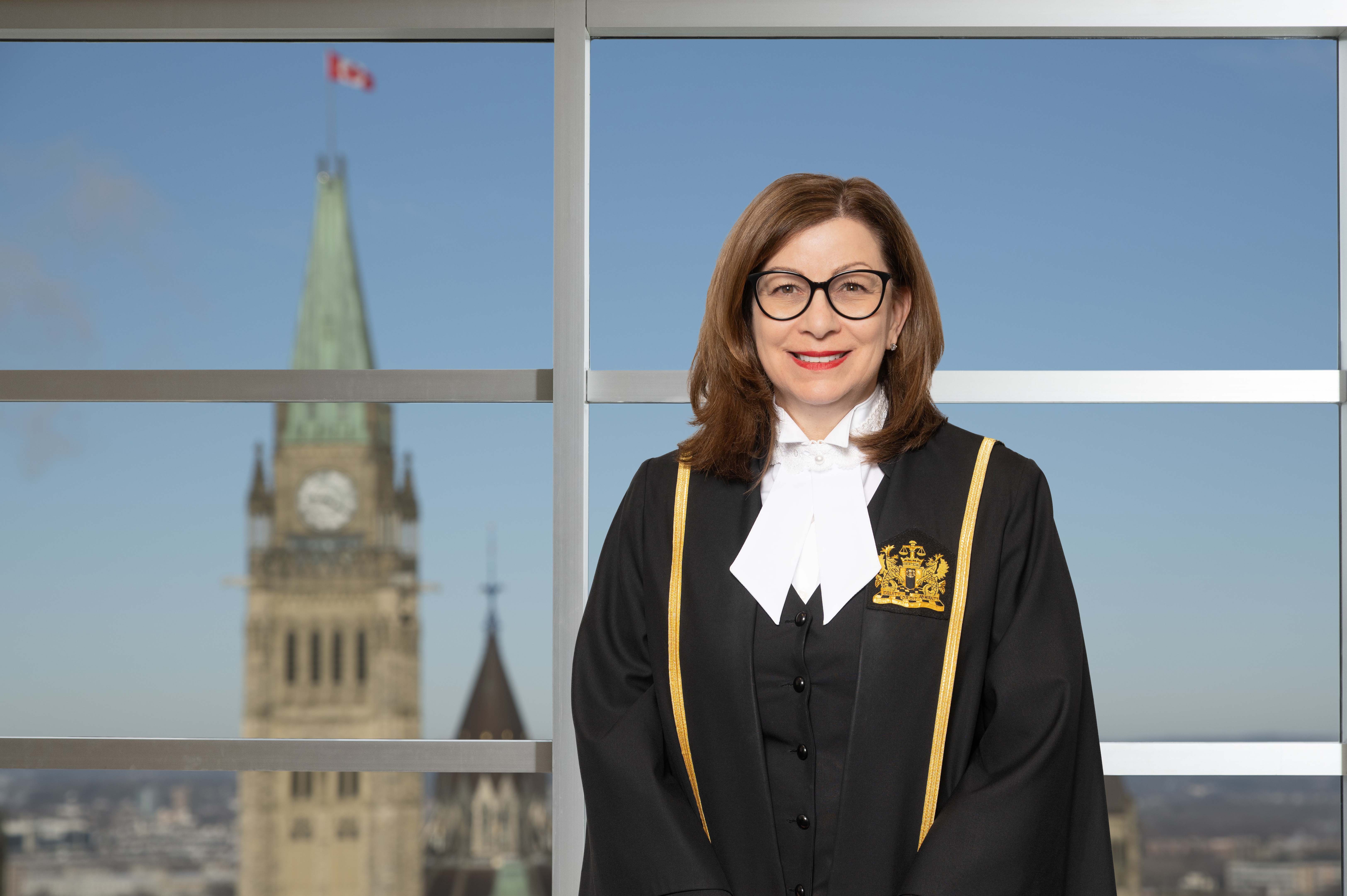 L'honorable Martine St-Louis
